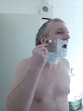 Snapshot of Paolo7619 chatting on February 28, 2025, 2:42 pm Paolo7619 online show from February 28, 2025, 2:42 pm