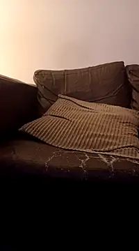 Snapshot of Paolo7619 chatting on February 28, 2025, 9:33 pm Paolo7619 online show from February 28, 2025, 9:33 pm