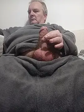 Snapshot of Paolo7619 chatting on January 7, 2026, 7:11 am Paolo7619 online show from January 7, 2026, 7:11 am