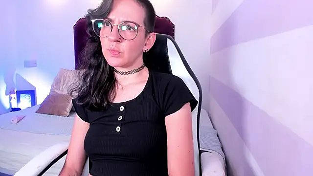 Snapshot of ana_liebert chatting on March 3, 2025, 12:27 pm ana liebert online show from March 3, 2025, 12:27 pm