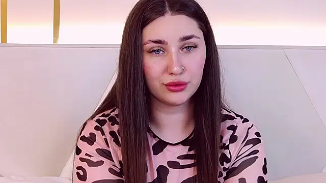 KiraBarlows online show from March 6, 2025, 1:05 am