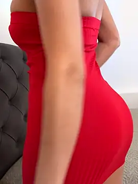 Putitatease online show from October 14, 2025, 1:45 pm