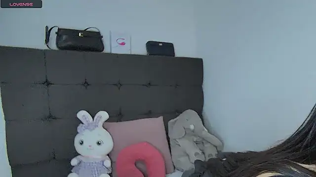 AmandaBrooks 18 online show from February 14, 2025, 2:39 am