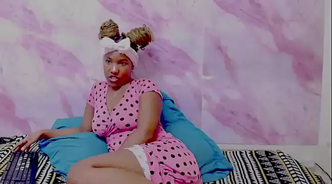 EroticSexyPrada online show from February 21, 2025, 8:49 pm