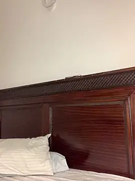 madell online show from March 13, 2026, 3:24 am