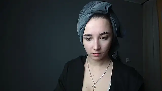 Eva Gloryy online show from February 5, 2025, 8:46 pm