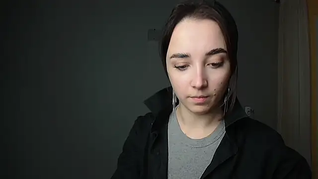 Eva Gloryy online show from February 15, 2025, 4:56 pm