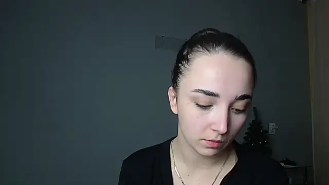 Eva Gloryy online show from February 7, 2026, 6:11 pm