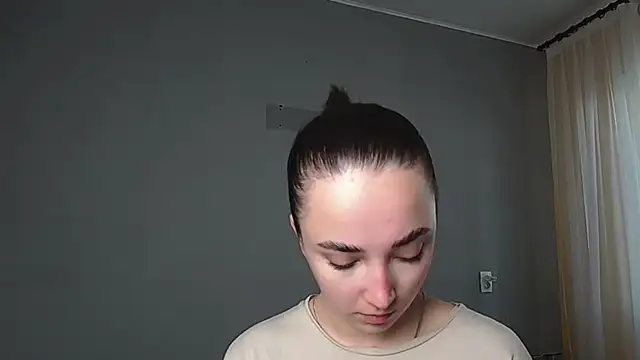 Snapshot of Eva_Gloryy chatting on May 6, 2026, 7:24 am Eva Gloryy online show from May 6, 2026, 7:24 am