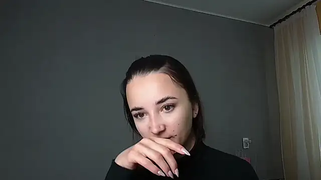 Snapshot of Eva_Gloryy chatting on June 4, 2026, 10:43 am Eva Gloryy online show from June 4, 2026, 10:43 am