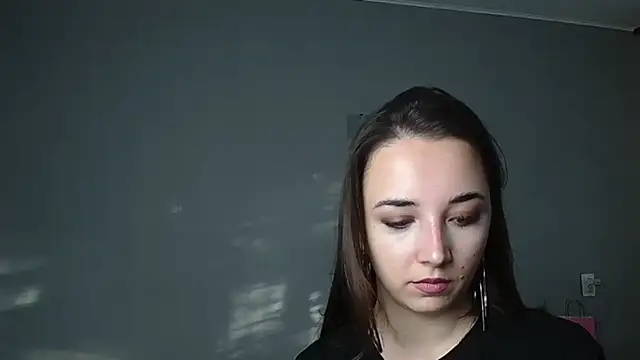 Snapshot of Eva_Gloryy chatting on June 8, 2026, 4:40 pm Eva Gloryy online show from June 8, 2026, 4:40 pm