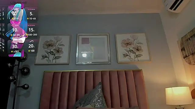 ValerieJones 1 online show from March 10, 2025, 1:10 pm