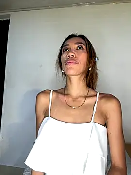 zoe storm online show from September 9, 2025, 12:54 am