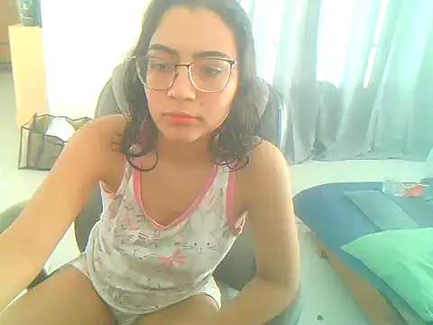 minipam online show from November 21, 2025, 8:40 pm