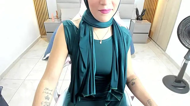 Zulema hamdi online show from February 13, 2025, 11:28 am