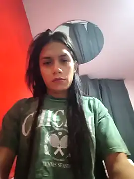 Snapshot of ROSARIOBELLA13 chatting on June 29, 2026, 11:49 pm ROSARIOBELLA13 online show from June 29, 2026, 11:49 pm
