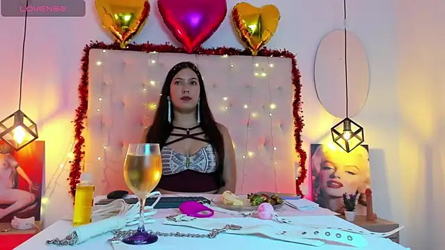 Michelle Jaramillo online show from February 13, 2025, 7:52 pm