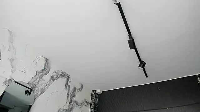 DalayMoore online show from September 27, 2025, 8:03 pm