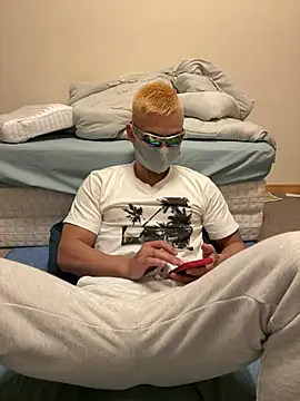 ki--kun online show from April 21, 2026, 12:44 pm