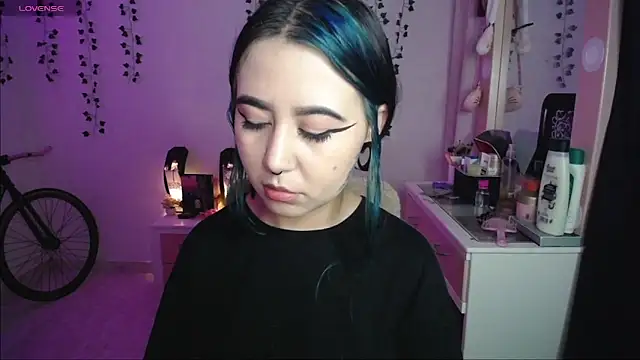  codeline online show from April 19, 2026, 4:45 am