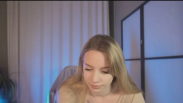 katt  y online show from February 25, 2025, 6:14 am