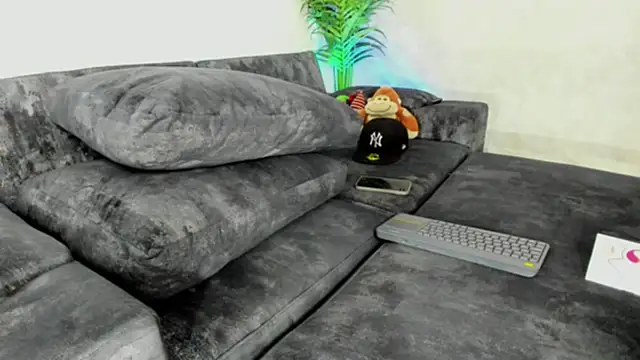 Snapshot of owen_freid chatting on March 13, 2025, 3:54 am owen freid online show from March 13, 2025, 3:54 am