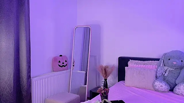 PatriciaSpice online show from April 19, 2026, 3:39 am