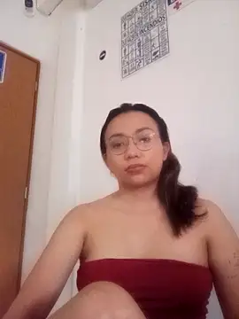 criscrispdv online show from March 7, 2026, 11:24 pm