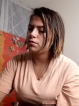 Kitten Cam online show from April 20, 2026, 2:36 am