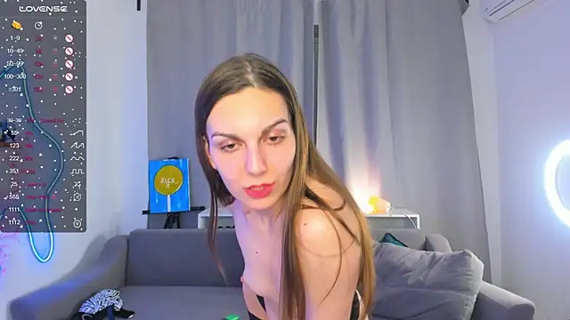 MaryKlein online show from February 3, 2025, 4:14 am