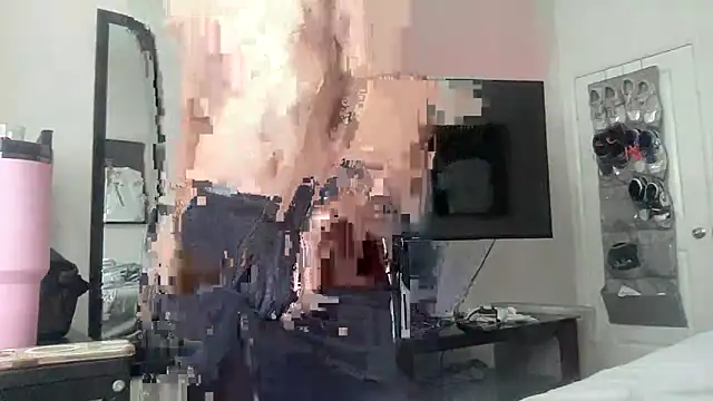 ryan 28747 online show from September 25, 2025, 6:55 pm