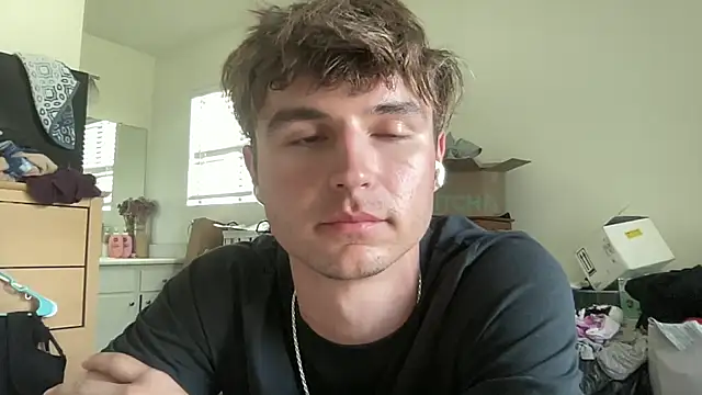 ryan 28747 online show from May 12, 2026, 10:29 pm