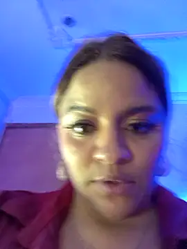 victoria  floyd online show from February 26, 2025, 12:05 am