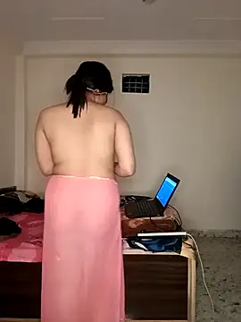 night queen07 online show from March 21, 2025, 9:56 pm