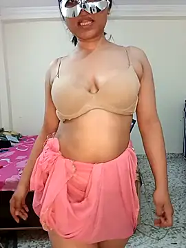 night queen07 online show from March 22, 2025, 4:03 am