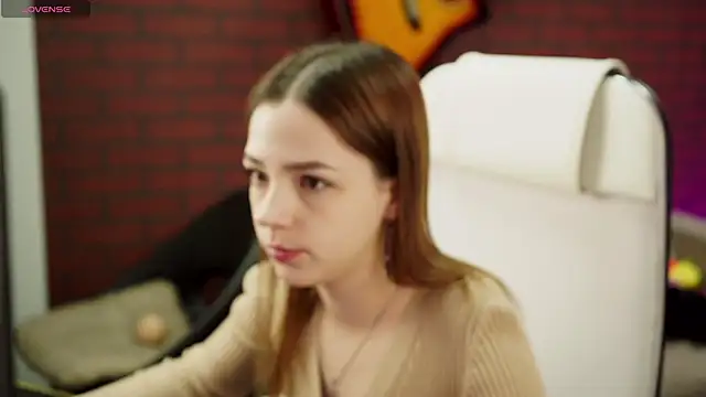 PamBeesly online show from January 22, 2025, 6:20 am