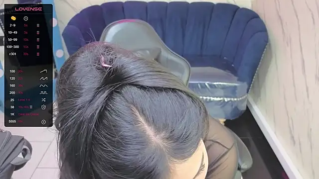 Paulette v online show from October 3, 2025, 1:08 pm