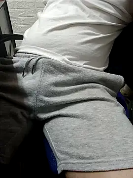 Greeneyes0820 online show from November 20, 2025, 8:19 pm