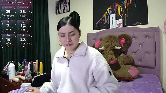 Emmie Hot online show from March 14, 2026, 11:48 am