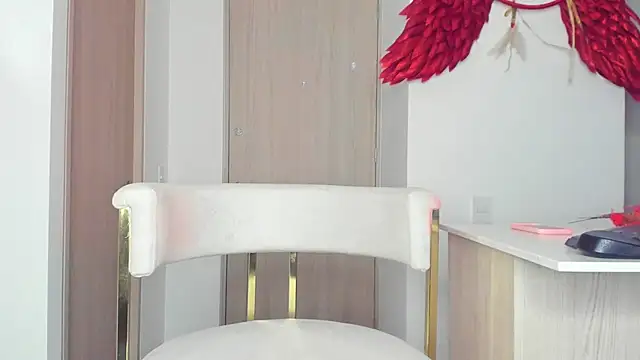 valerietnt online show from February 15, 2025, 3:42 am