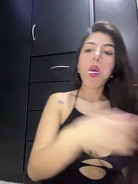 thompsonabella666 online show from March 16, 2025, 8:54 pm