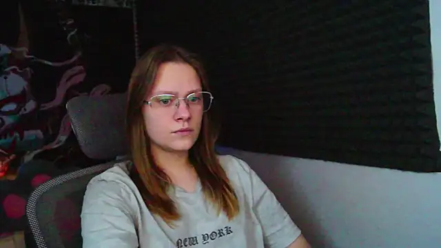 TessaSwans online show from February 1, 2025, 3:28 pm