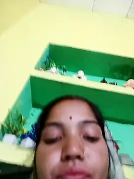 Bhuvi Bedi online show from February 4, 2025, 6:36 am