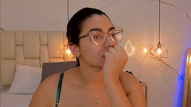 fierygroup online show from March 4, 2025, 9:54 pm