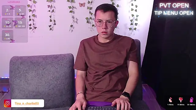 Snapshot of Tina_4_Charlie chatting on June 3, 2026, 3:39 pm Tina 4 Charlie online show from June 3, 2026, 3:39 pm