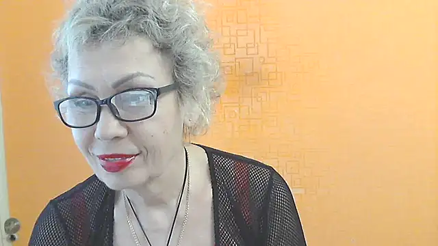 NessyJenixs online show from March 30, 2026, 1:56 pm