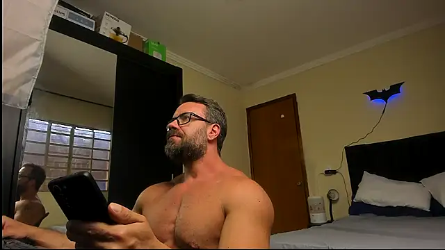 sexyflight online show from September 10, 2025, 4:07 pm