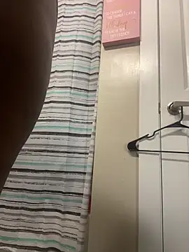 theprettysoles online show from April 7, 2026, 2:50 pm