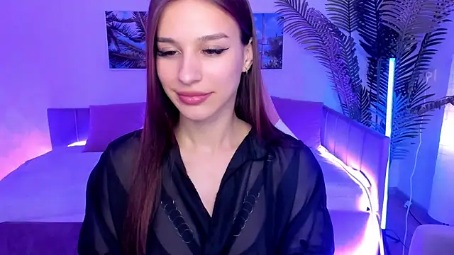 KristineBeauty online show from February 11, 2025, 9:09 am