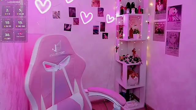 Snapshot of KristineBeauty chatting on May 2, 2026, 8:52 am KristineBeauty online show from May 2, 2026, 8:52 am